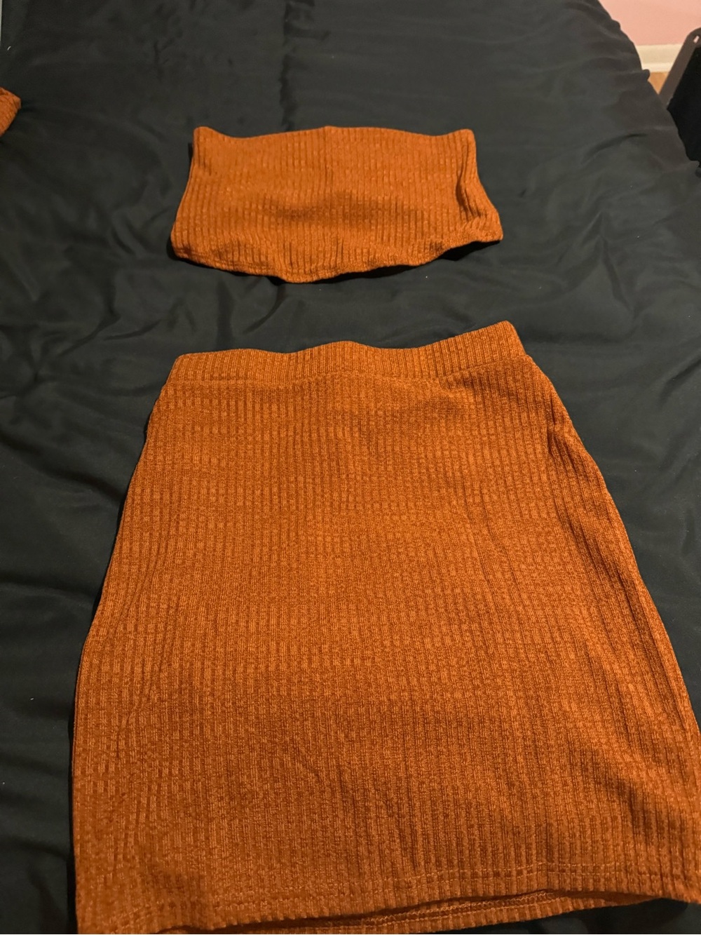 Women’s Ribbed Knit Mini Skirt in Burnt Orange